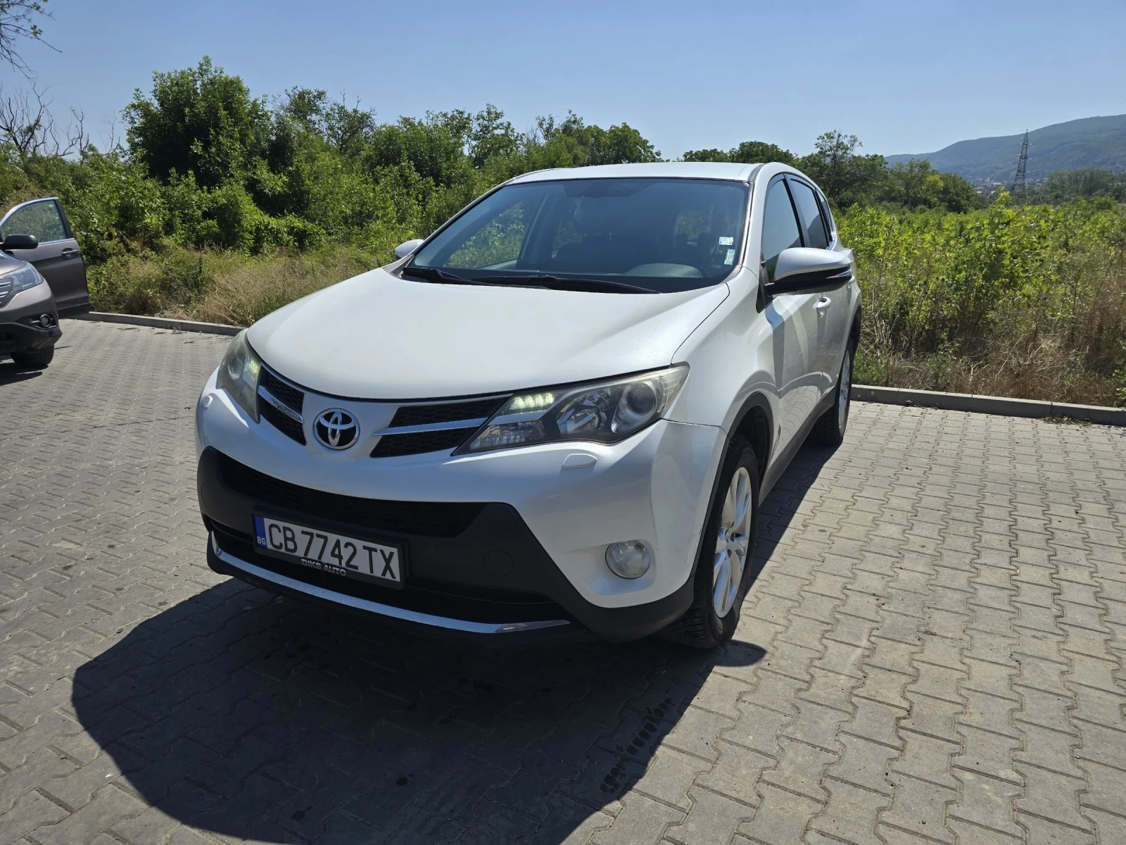 Toyota Rav4 2.2 D4D 150к.с. - изображение 2