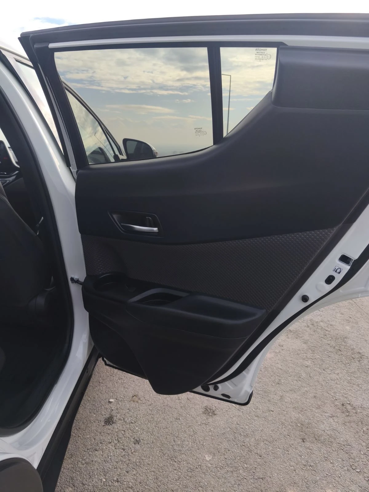 Toyota C-HR  - изображение 8