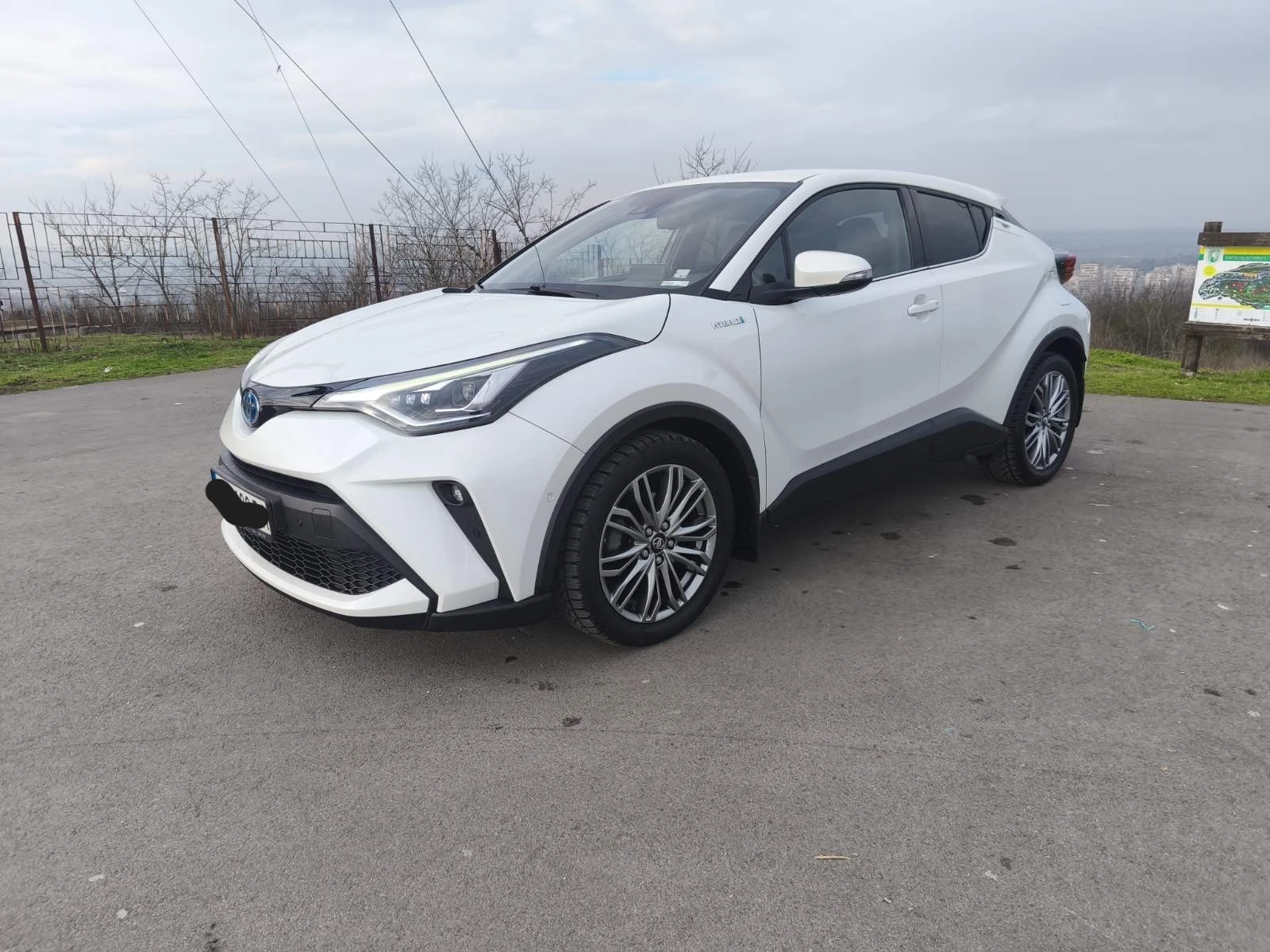 Toyota C-HR  - изображение 3