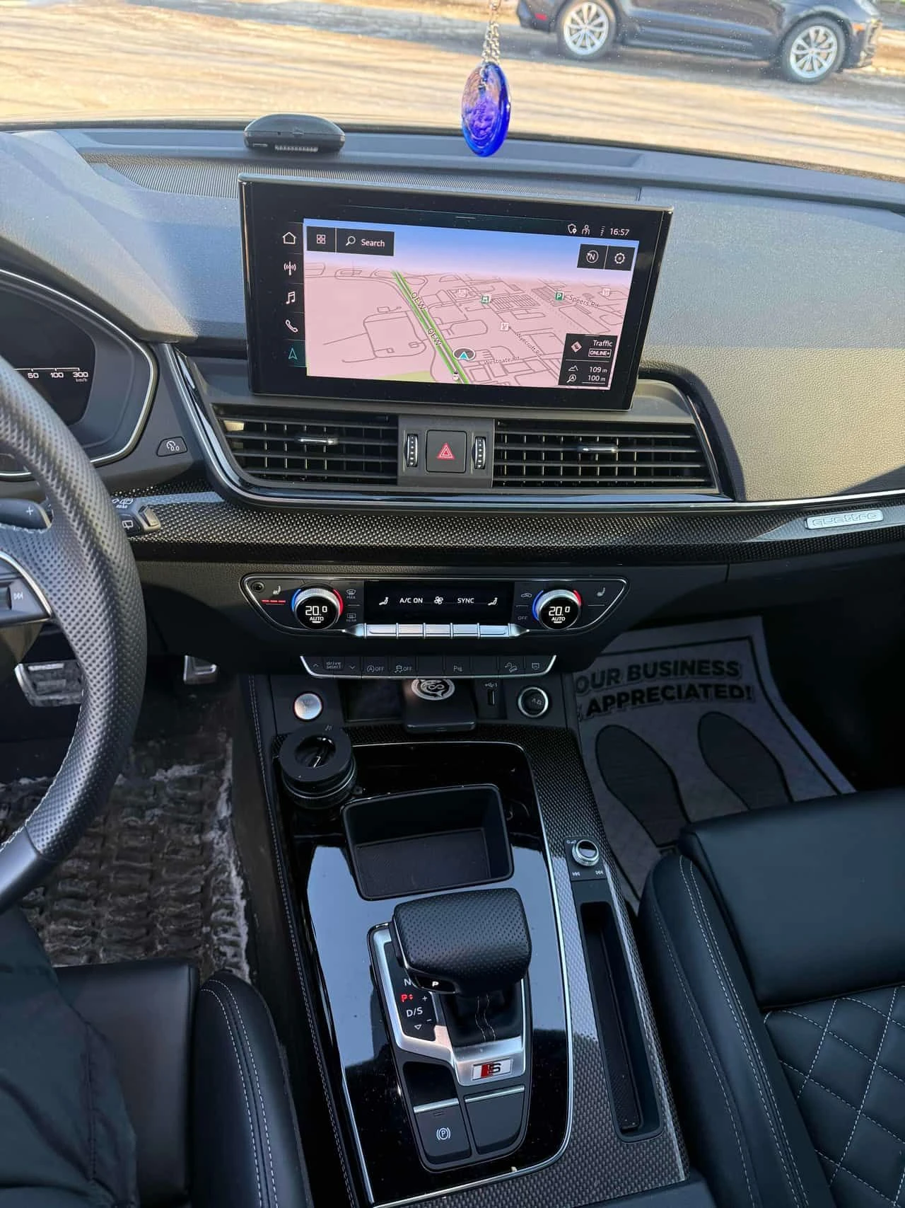 Audi SQ5 Technik/CARFAX/DIS/360/PANO, снимка 8 - Автомобили и джипове - 53751677