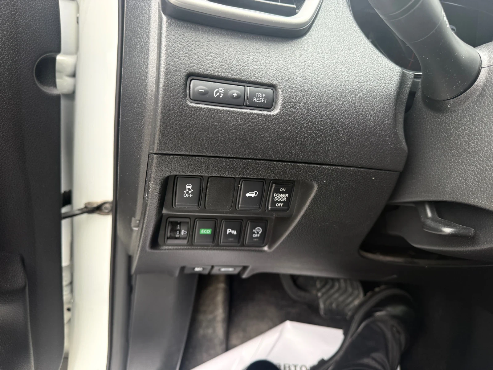 Nissan X-trail 1.6dci 131ps 7-места PANORAMA KAMERA-360*  LED, снимка 15 - Автомобили и джипове - 53911577