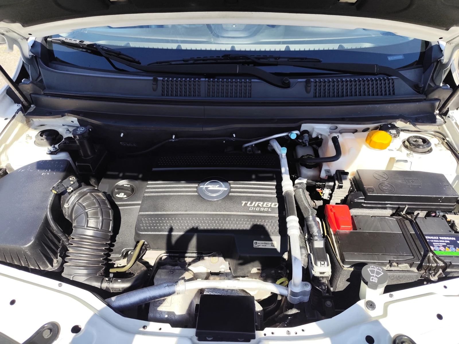 Opel Antara 1.9CDTi* FACE* EURO5B* 4Х4* , снимка 14 - Автомобили и джипове - 54136045