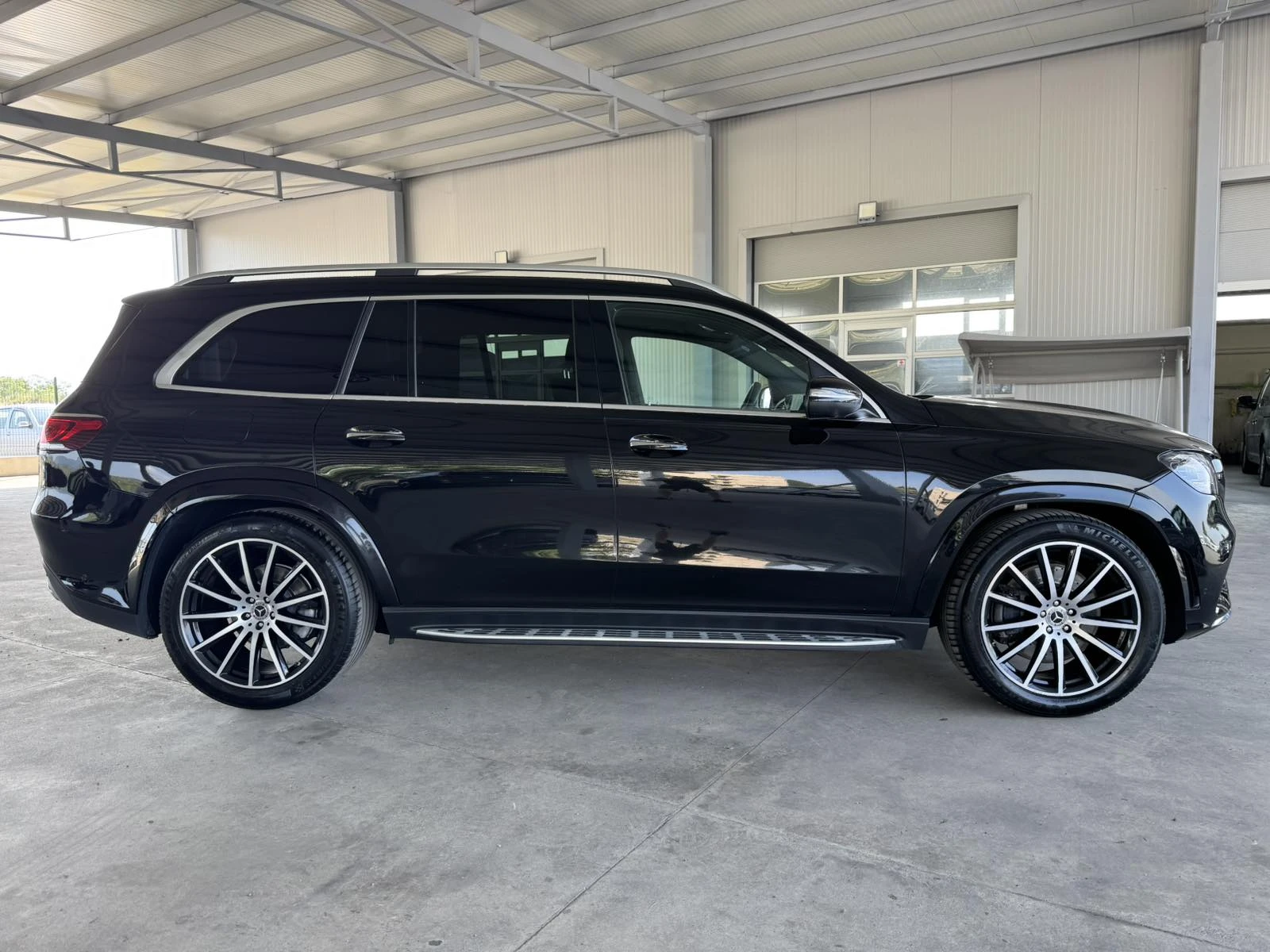Mercedes-Benz GLS 400 d* 330ps* 4M* AMG Line* 7м* Designo* Head Up* Pano, снимка 6 - Автомобили и джипове - 54455488
