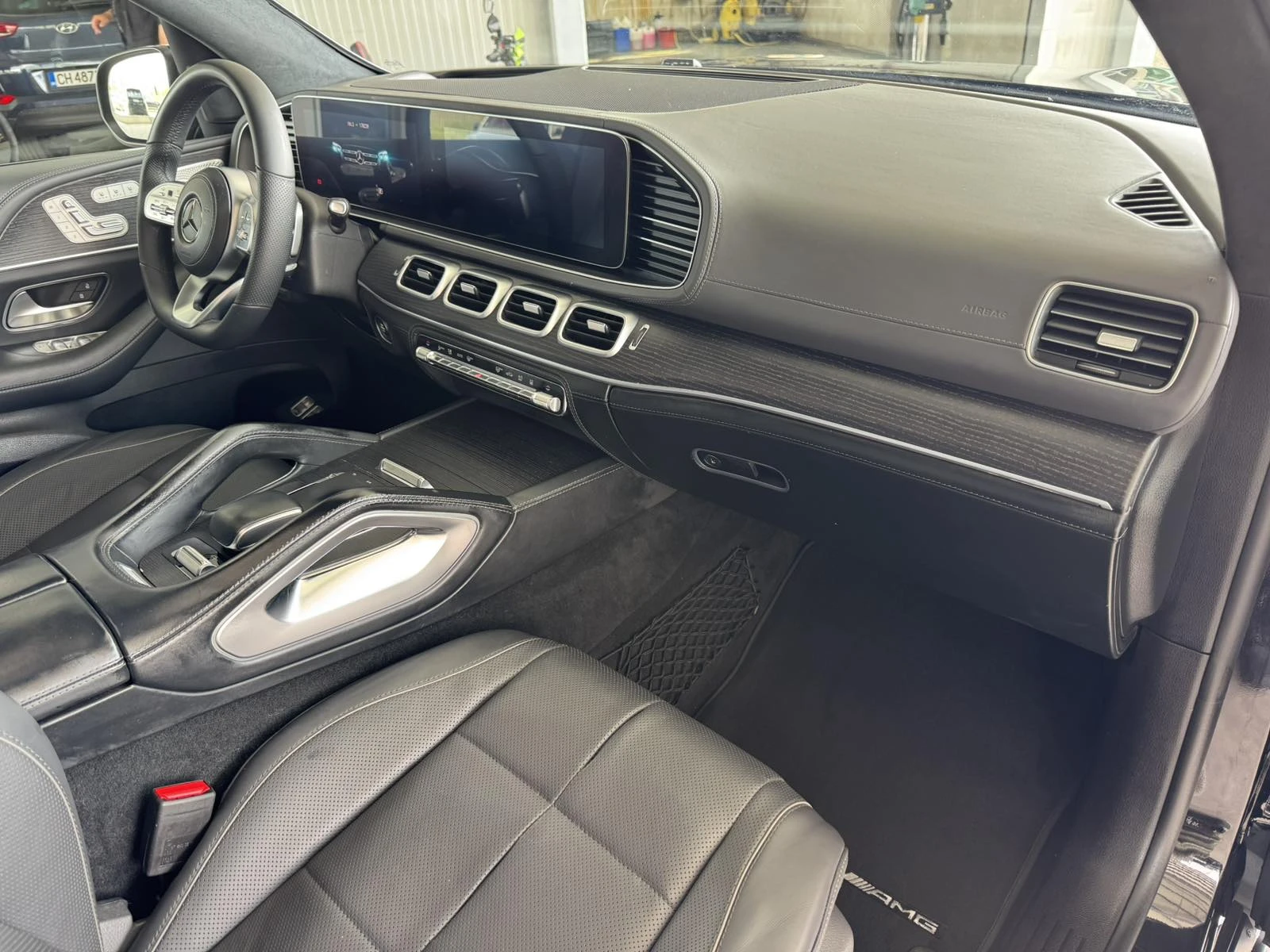 Mercedes-Benz GLS 400 d* 330ps* 4M* AMG Line* 7м* Designo* Head Up* Pano, снимка 10 - Автомобили и джипове - 54455488