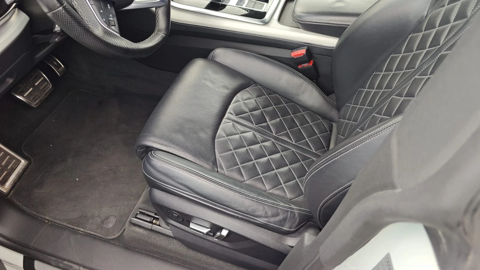 Audi Q8 50 TDI quattro tiptronic Sport, снимка 14 - Автомобили и джипове - 54610239