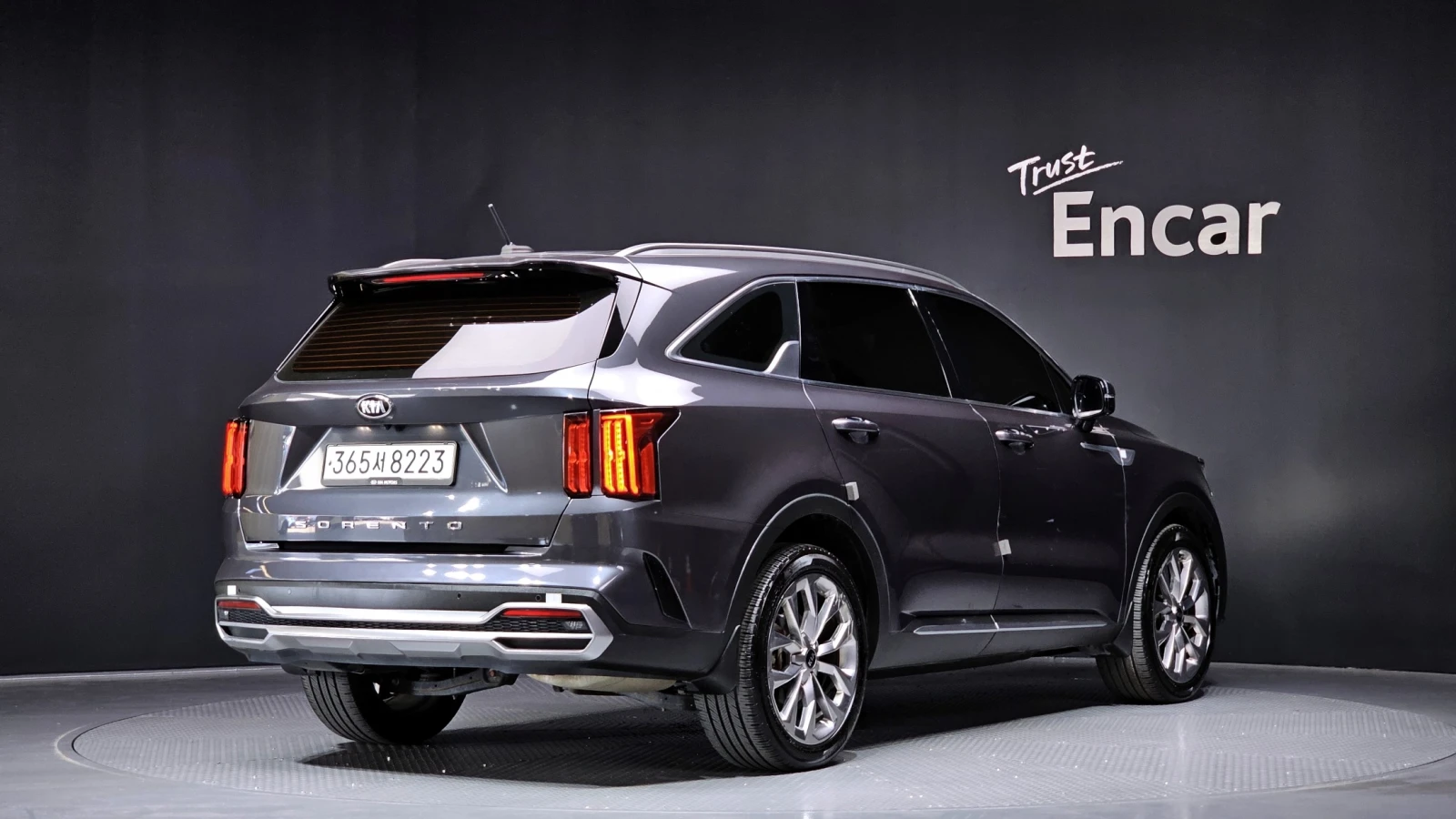 Kia Sorento 4th Generation 2.2 Diesel Prestige | DISTRONIC| , снимка 2 - Автомобили и джипове - 54700123