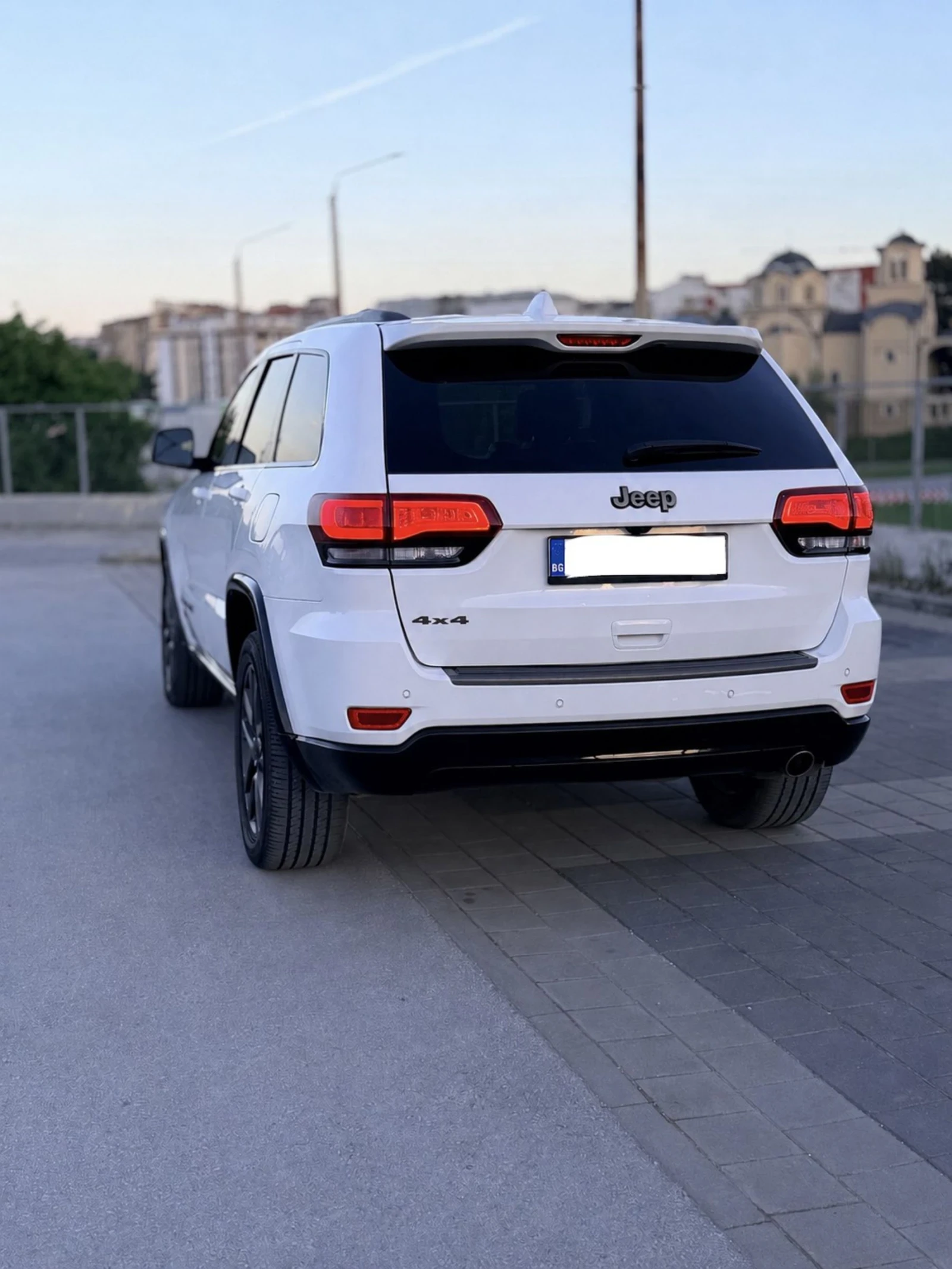 Jeep Grand cherokee 3.6 ГАЗ - 75 anniversary edition , снимка 3 - Автомобили и джипове - 54727987