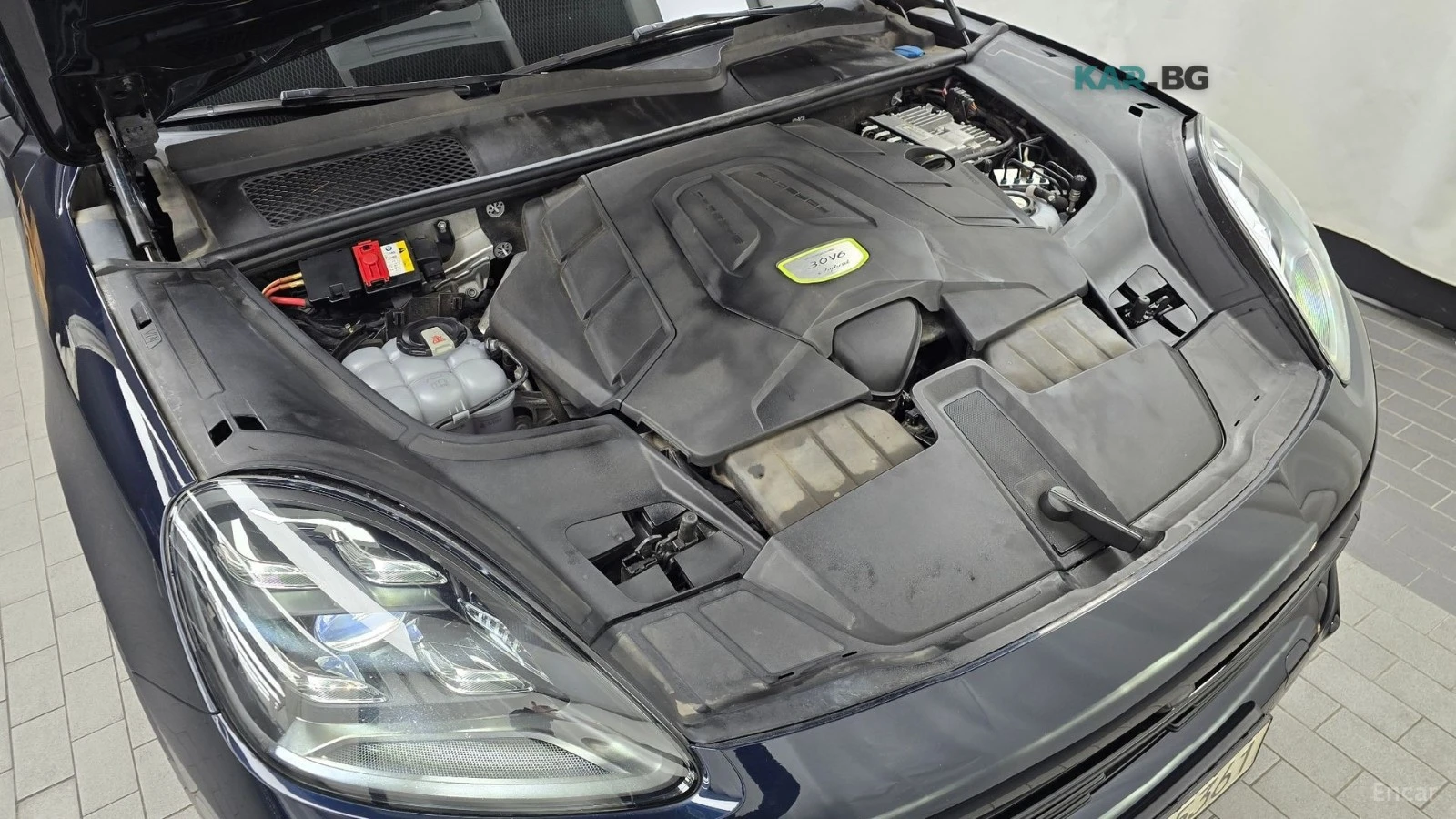 Porsche Cayenne * 3.0E-Hybrid* ПОДГРЕВ* ОБДУХВАНЕ* 360* ПАНОРАМА* , снимка 6 - Автомобили и джипове - 54914453
