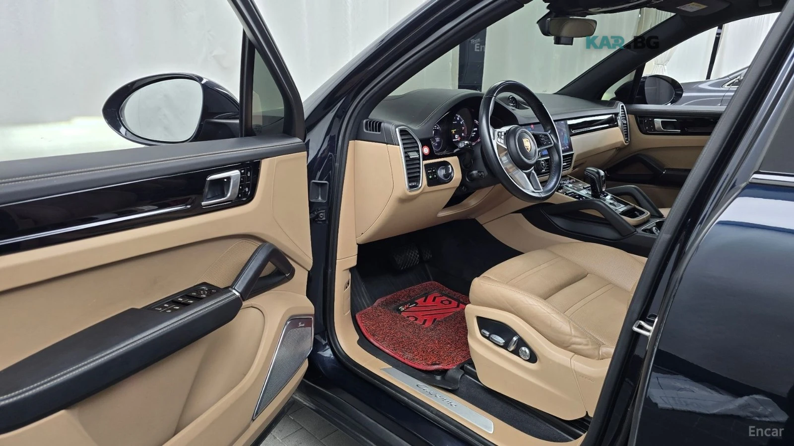 Porsche Cayenne * 3.0E-Hybrid* ПОДГРЕВ* ОБДУХВАНЕ* 360* ПАНОРАМА* , снимка 10 - Автомобили и джипове - 54914453