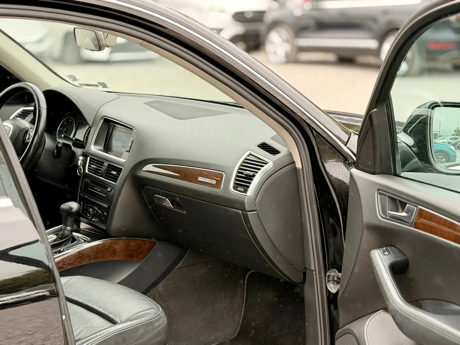 Audi Q5 2.0TDI Quattro , снимка 11 - Автомобили и джипове - 55873428