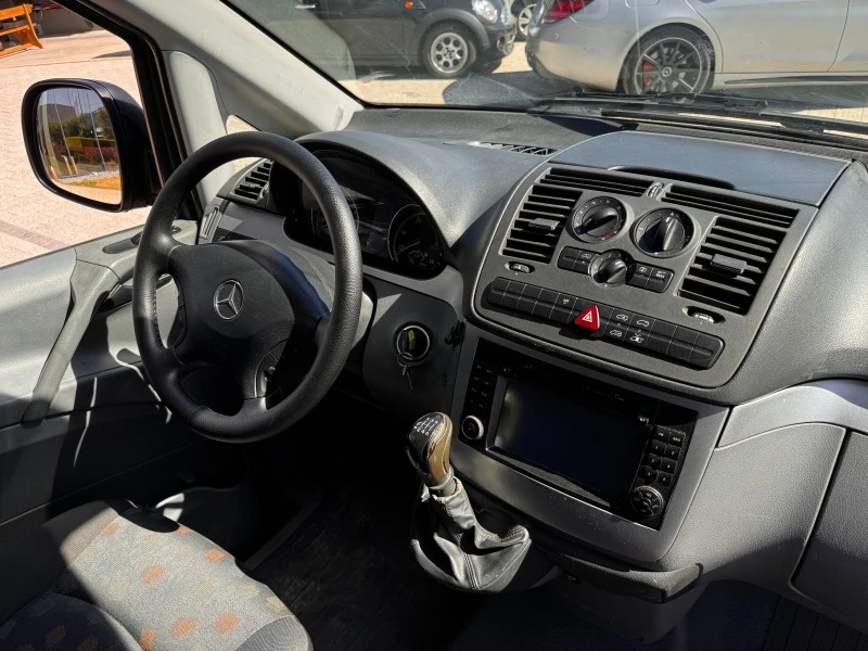 Mercedes-Benz Vito 2.2CDI Климатик , снимка 8 - Бусове и автобуси - 45206771