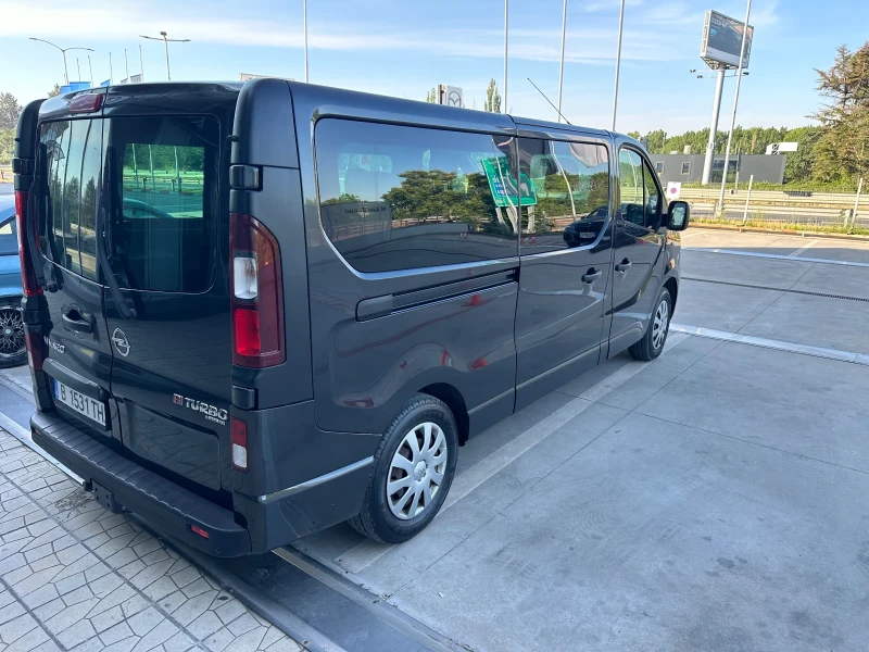 Opel Vivaro 1.6 BI TURBO 145 к.с., снимка 5 - Бусове и автобуси - 47668775