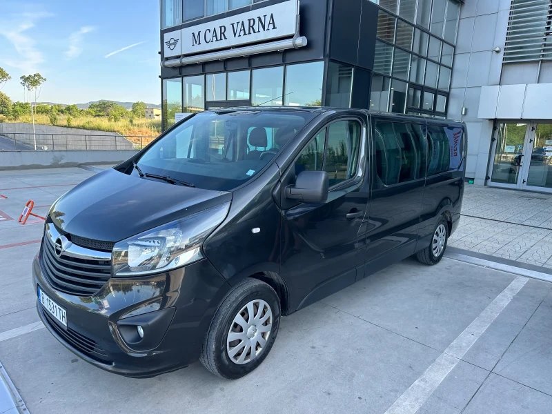 Opel Vivaro 1.6 BI TURBO 145 к.с., снимка 8 - Бусове и автобуси - 47020035