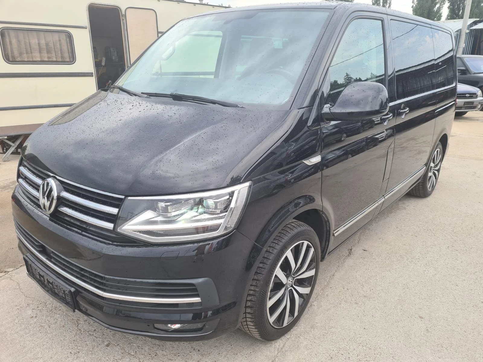 VW Multivan 4х4 / DISTRONIC / КАМЕРА / НАВИ - изображение 2