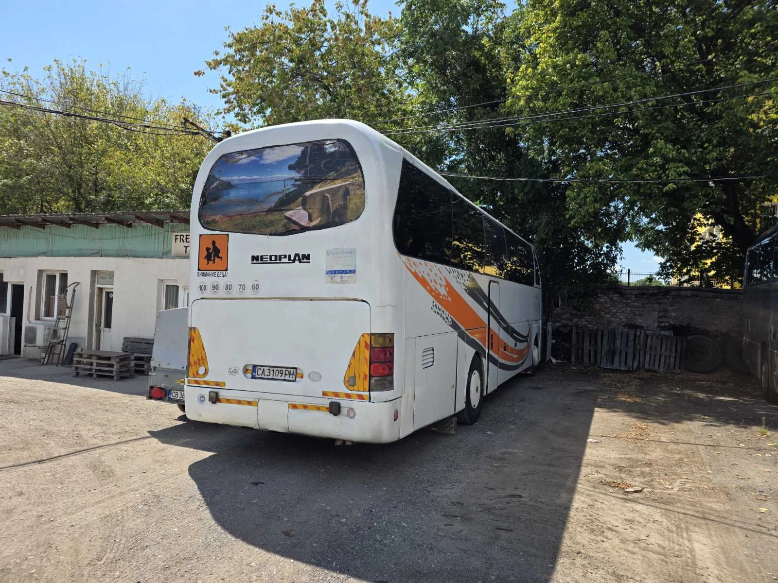 Neoplan N 316 SHD, снимка 2 - Бусове и автобуси - 55874598