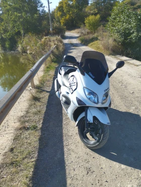 Yamaha T-max 500, снимка 10