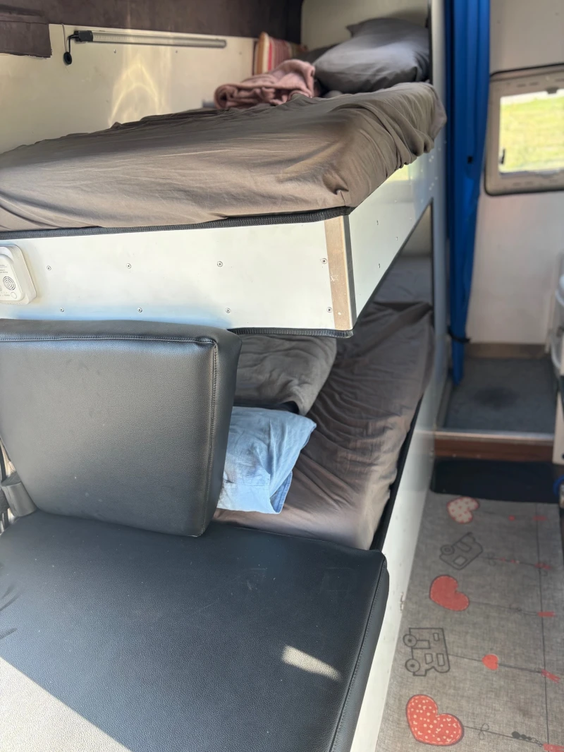 Кемпер Mercedes-Benz SPRINTER 4х4, снимка 10 - Каравани и кемпери - 52531439