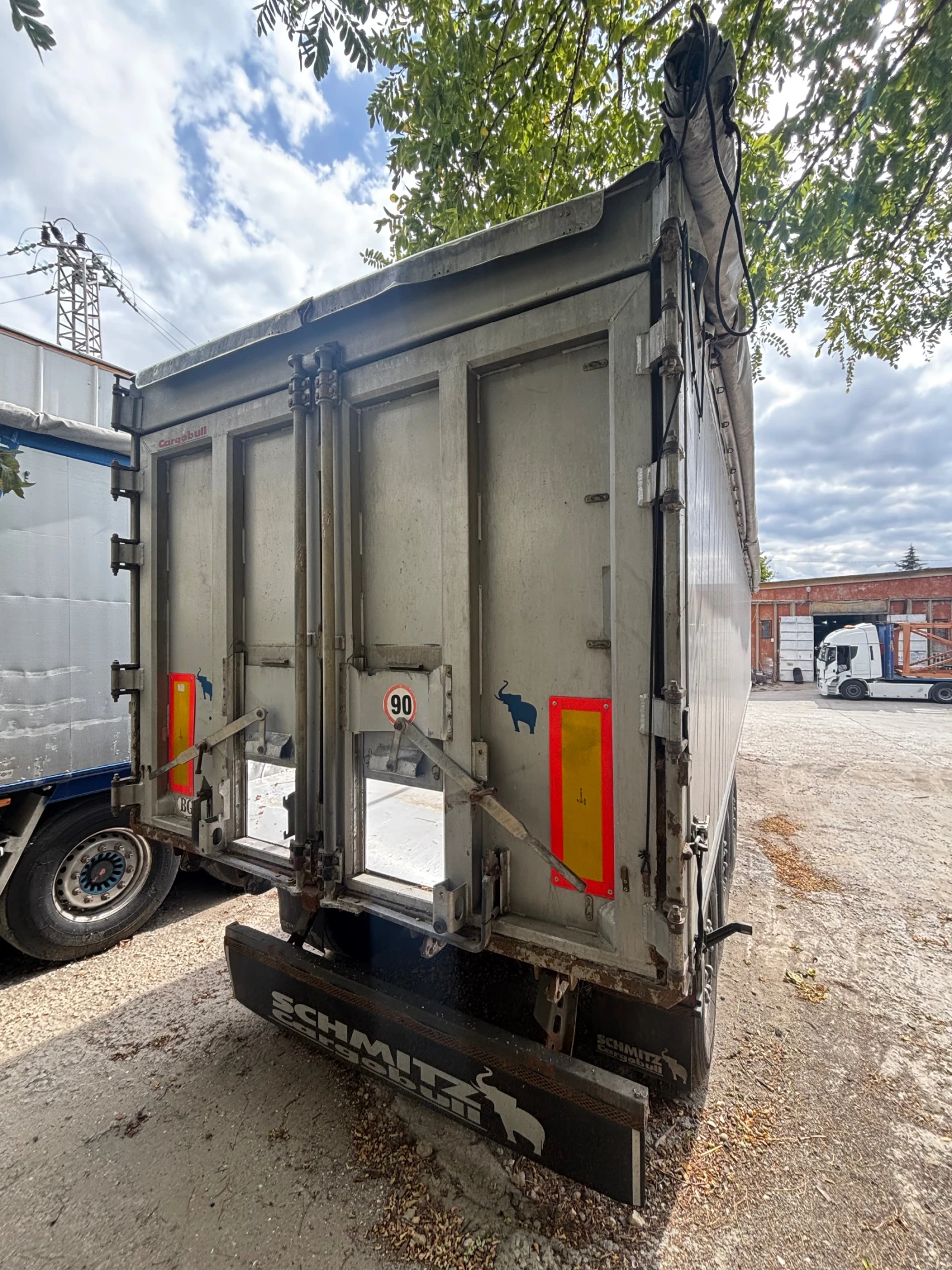  Schmitz | Mobile.bg   5