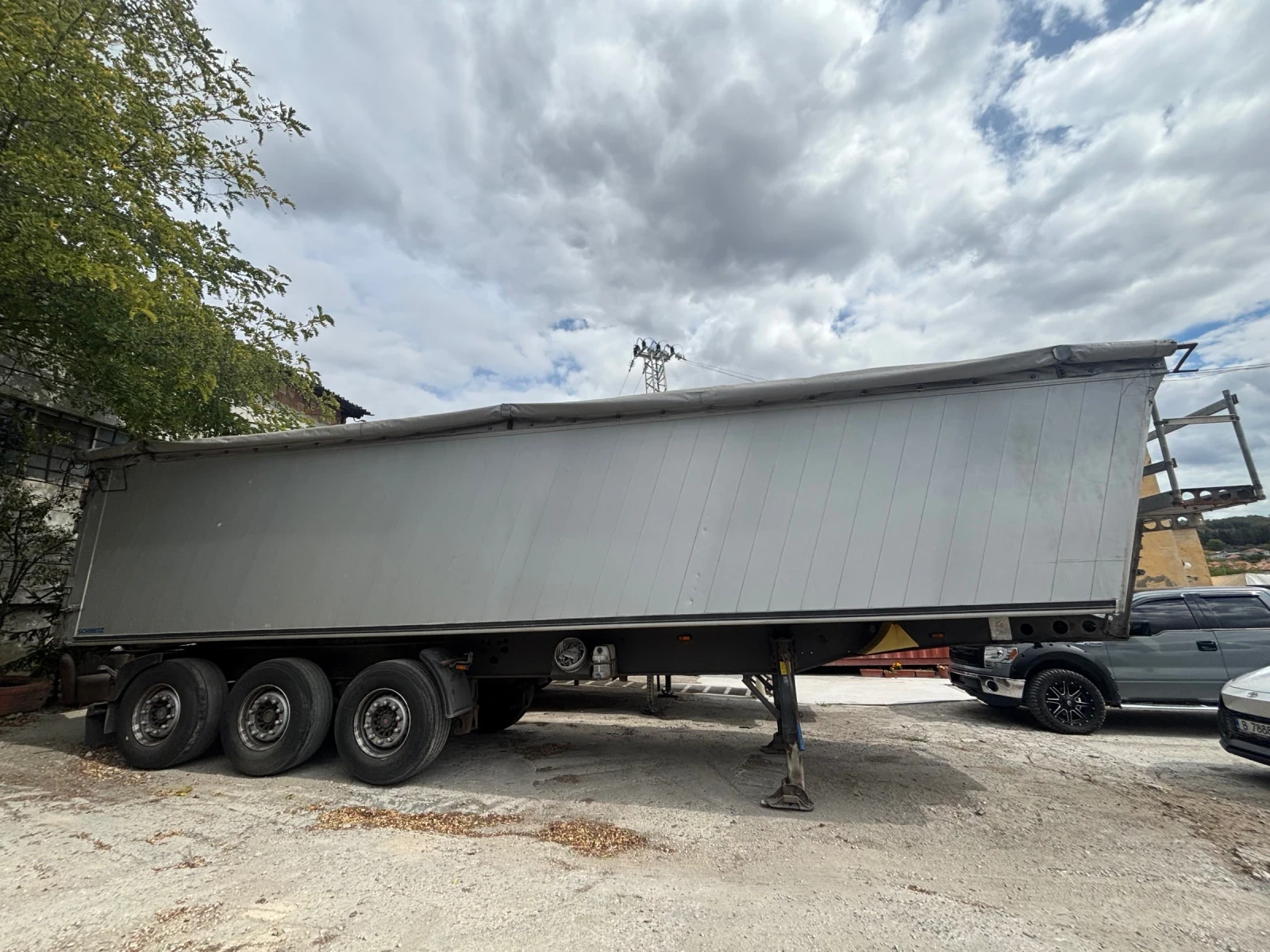  Schmitz | Mobile.bg   3