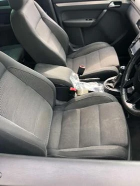 VW Touran 2,0 тди На части, снимка 6