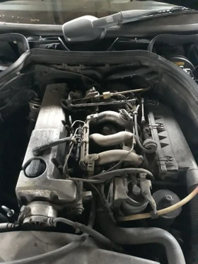 Mercedes-Benz 124, снимка 9
