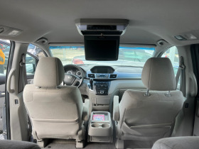 Honda Odyssey, снимка 8 - Автомобили и джипове - 44670532