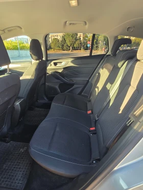 Ford Focus Keyless, Ambient, Wifi Android auto/CarPlay - 20500 лв. / 10481.48 € - 24768511 10