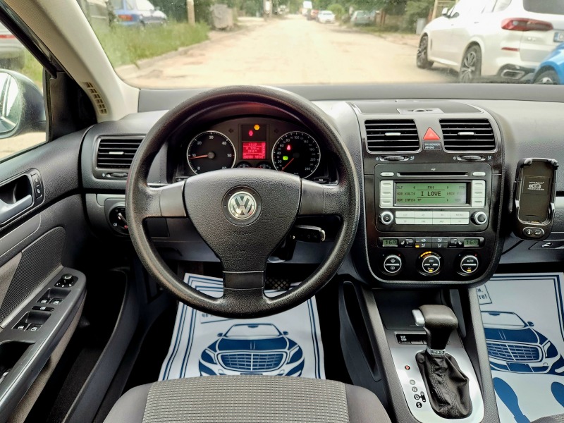 VW Golf 1.9 TDI Германия DSG Клима Панорама Реални КМ ТОП, снимка 12 - Автомобили и джипове - 46448870
