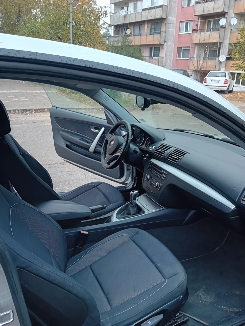 BMW 120 120d facelift, снимка 10 - Автомобили и джипове - 47340636