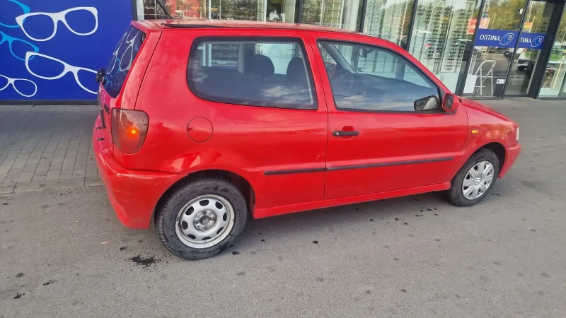 VW Polo 1.0 50к.с., снимка 5 - Автомобили и джипове - 47555233