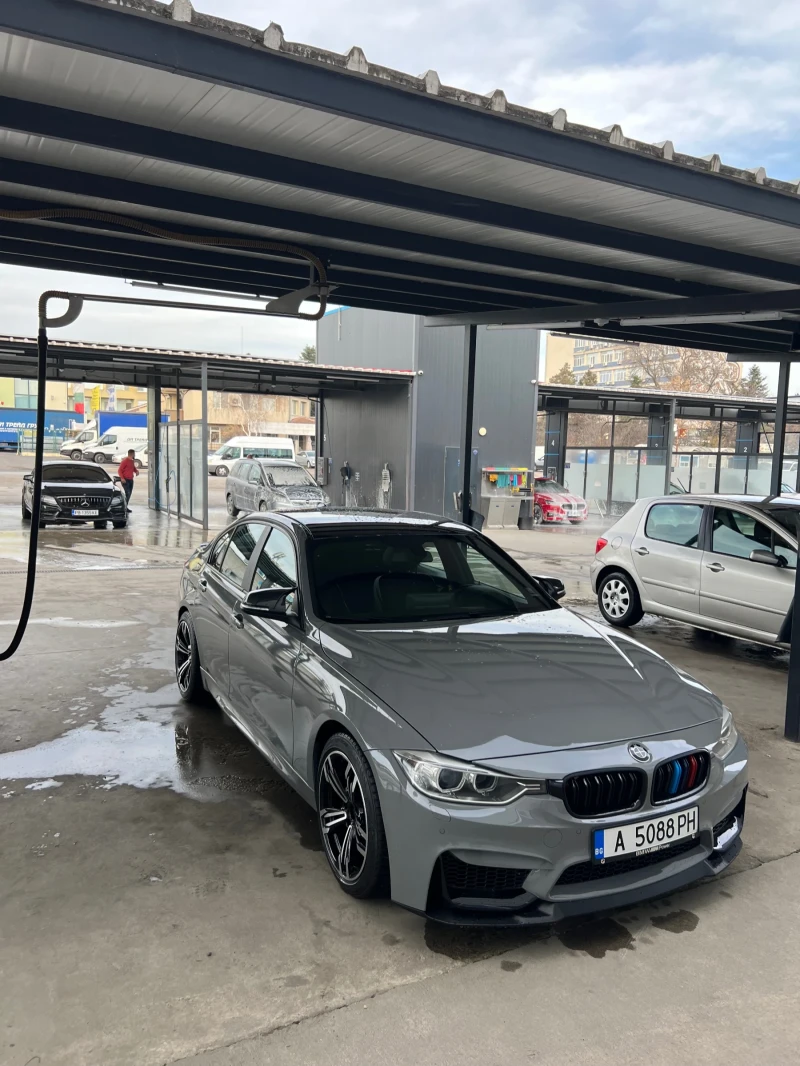 BMW 320 BMW F30 320i / M3 пакет - УНИКАТ !!!, снимка 2 - Автомобили и джипове - 49535140