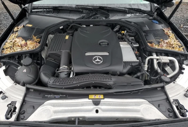 Mercedes-Benz C 300, снимка 11 - Автомобили и джипове - 49576647