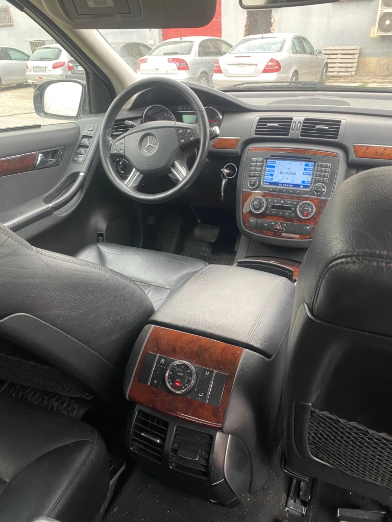 Mercedes-Benz R 320 320CDI на части, снимка 2 - Автомобили и джипове - 52650728