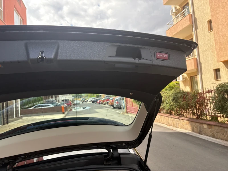 Mercedes-Benz E 300, снимка 11 - Автомобили и джипове - 52098737