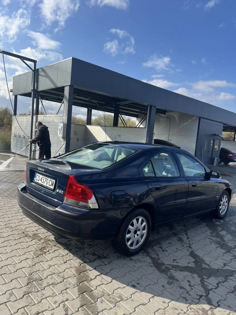 Volvo S60 2, 4 бензин/газ, снимка 4 - Автомобили и джипове - 52446701