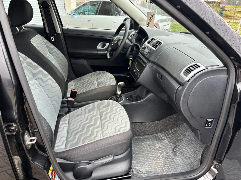 Skoda Fabia 1.9TDI ГЕРМАНИЯ, снимка 8 - Автомобили и джипове - 52670412