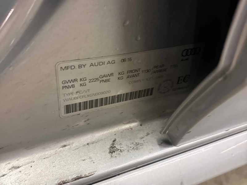 Audi A4 * Komfort plus * CARFAX * ЦЕНА ДО БГ, снимка 10 - Автомобили и джипове - 53468674