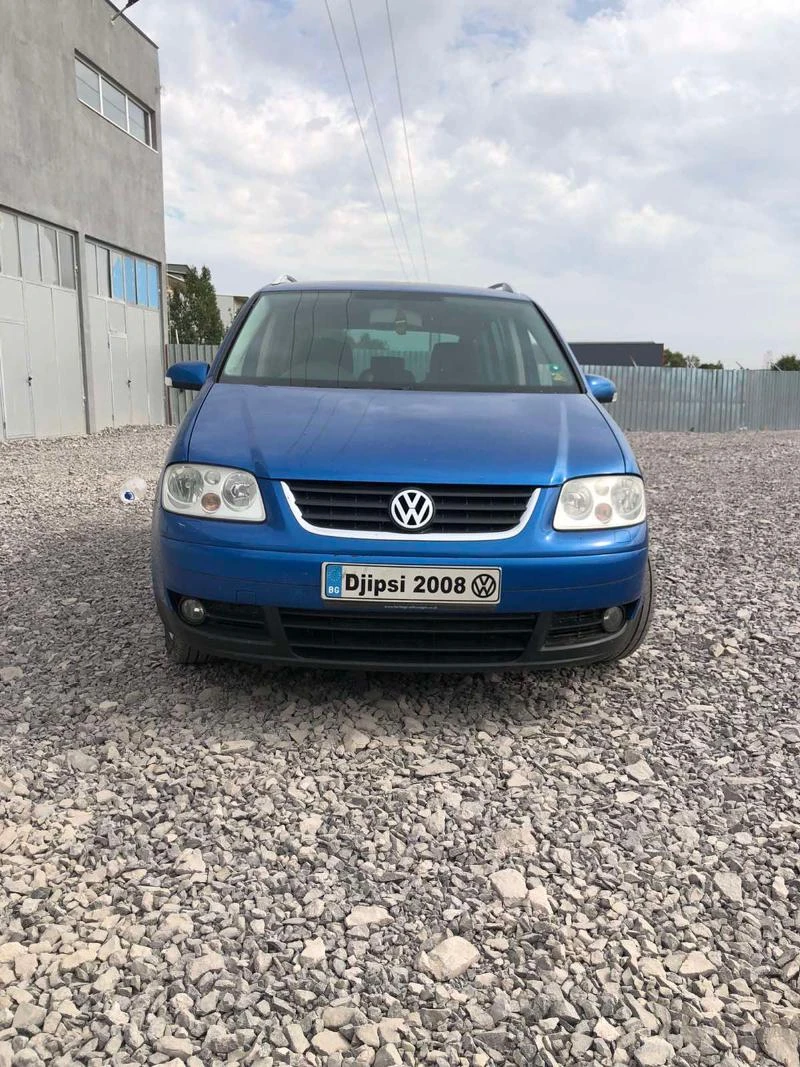 VW Touran 2,0 тди На части, снимка 1 - Автомобили и джипове - 34595880