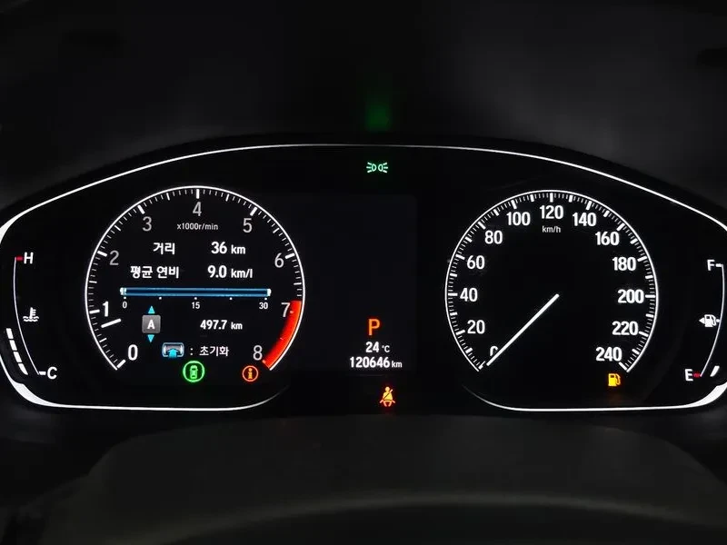 Honda Accord 2.0 Turbo Sports, снимка 8 - Автомобили и джипове - 55985418