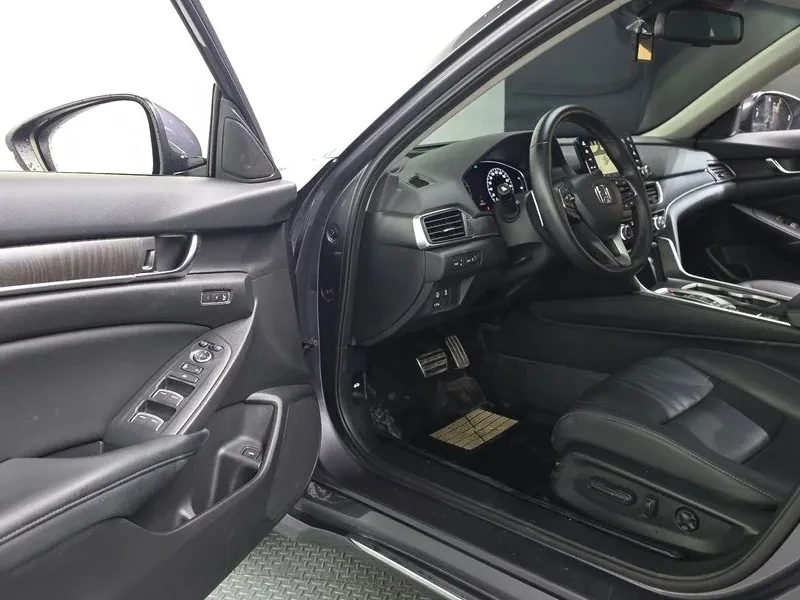 Honda Accord 2.0 Turbo Sports, снимка 10 - Автомобили и джипове - 55985418