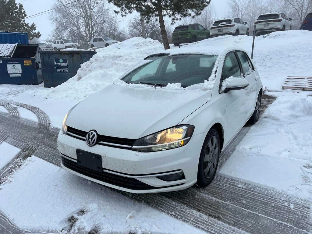 VW Golf 2018 5 door Auto * CARFAX * БЕЗ ПЪРВОНАЧАЛНА ВНОСК, снимка 1