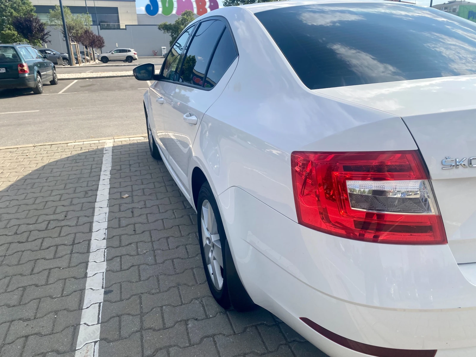 Skoda Octavia 1.6TDI AUTOMATIC 7DSG 197 лева месечна вноска - изображение 10