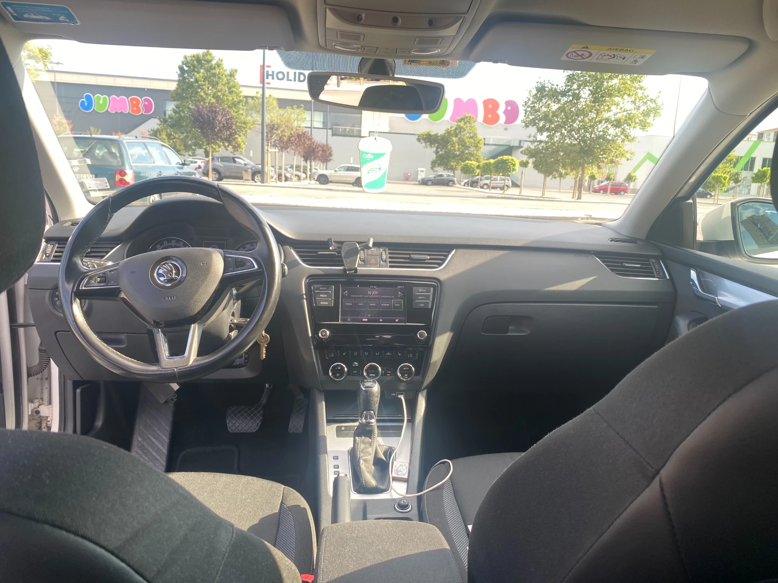 Skoda Octavia 1.6TDI AUTOMATIC 7DSG 197 лева месечна вноска - изображение 7