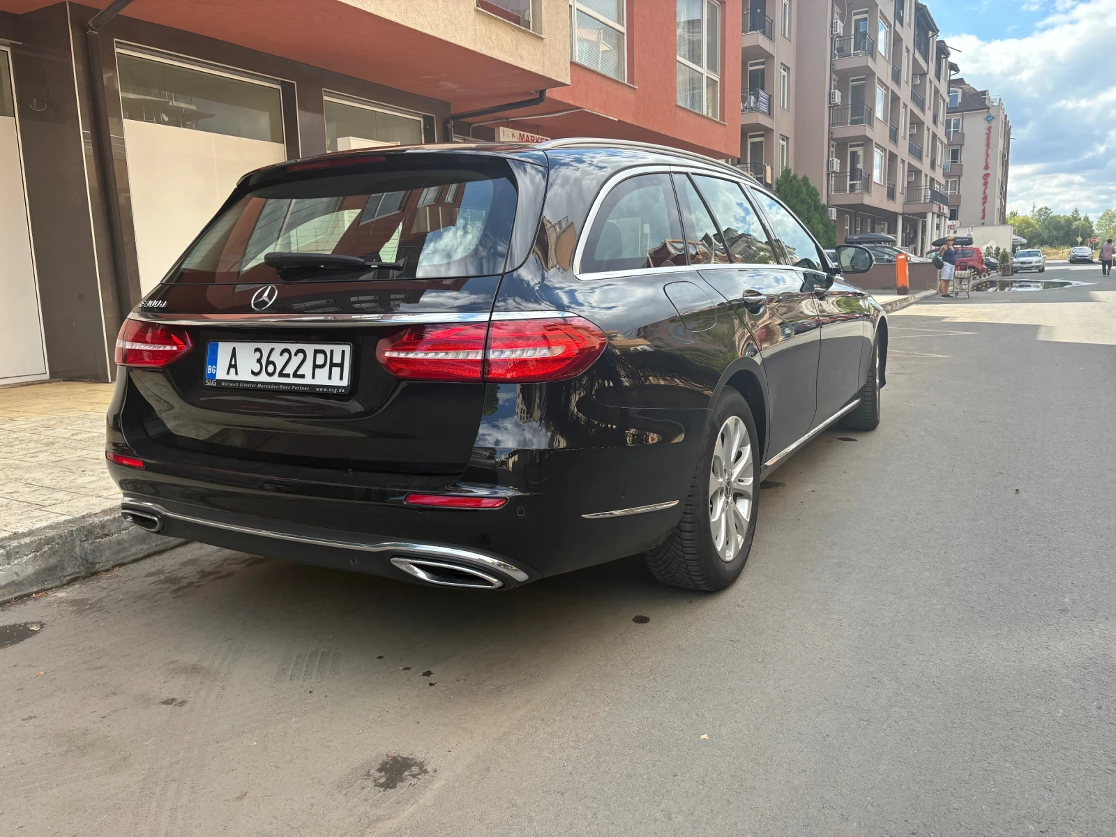 Mercedes-Benz E 300  - изображение 3