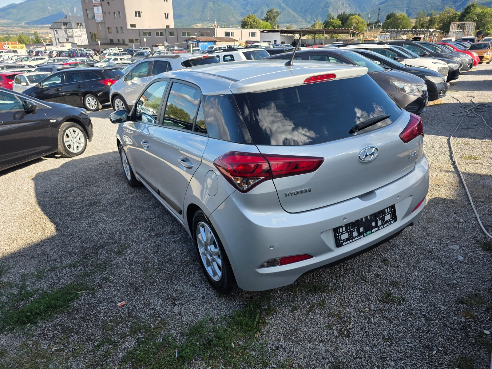 Hyundai I20 1.2i passion led euro6 като нов - изображение 5