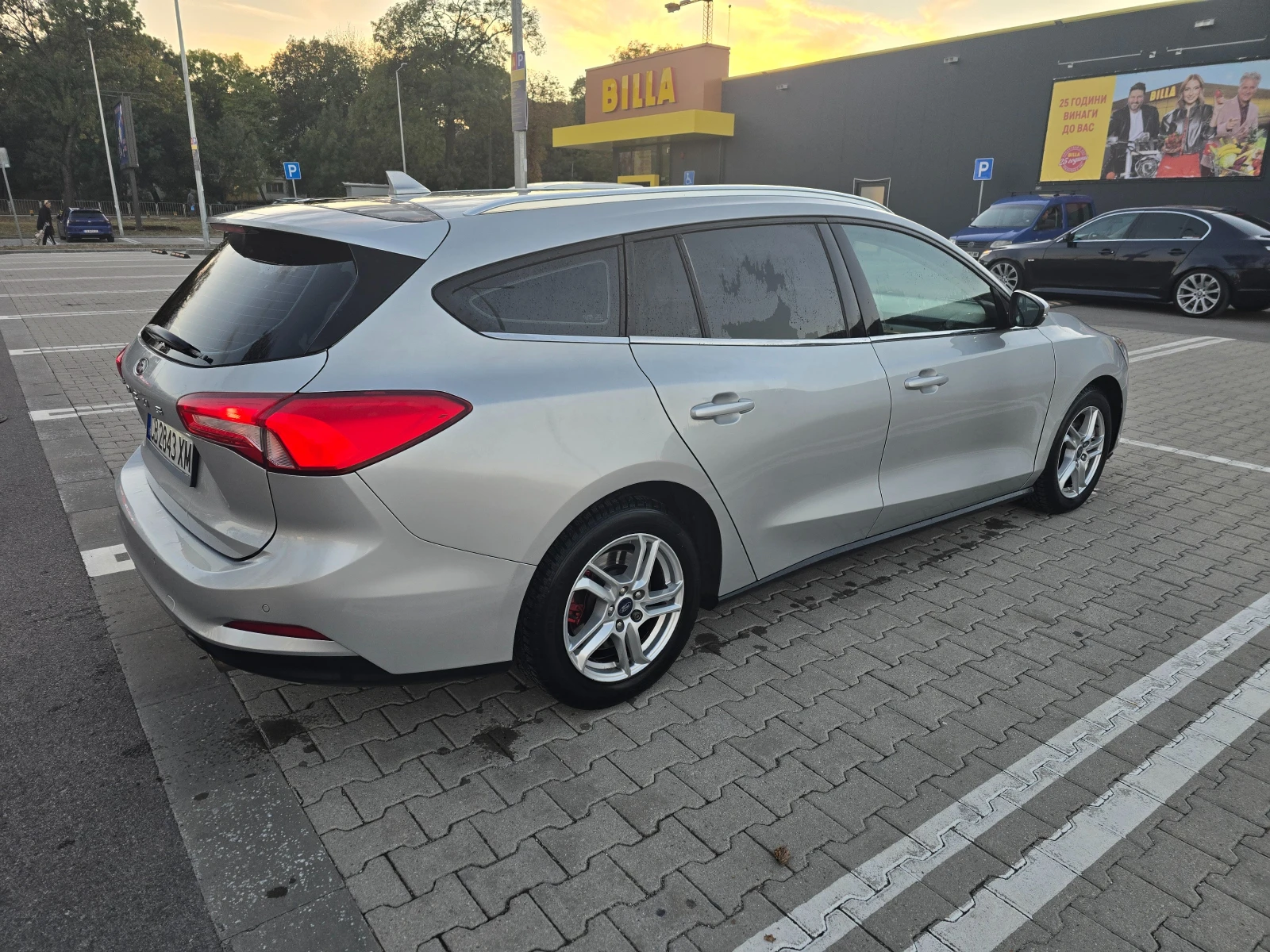 Ford Focus Keyless, Ambient, Wifi Android auto/CarPlay - изображение 4