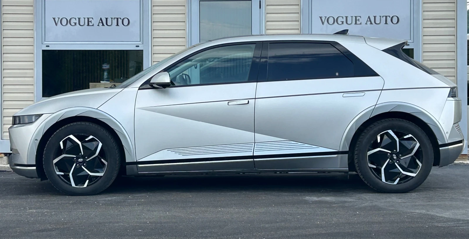 Hyundai Ioniq 5 UNIQ* 77.4KW* 325H.P.* AWD* ГАРАНЦИЯ, снимка 3 - Автомобили и джипове - 54512943