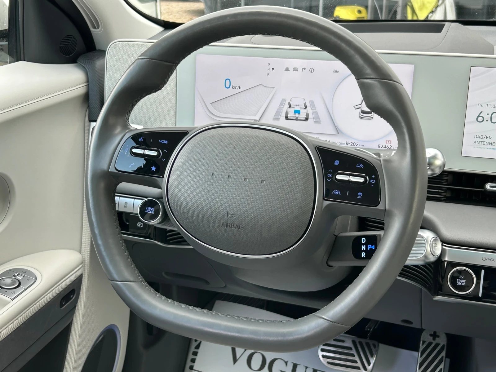 Hyundai Ioniq 5 UNIQ* 77.4KW* 325H.P.* AWD* ГАРАНЦИЯ, снимка 9 - Автомобили и джипове - 54512943