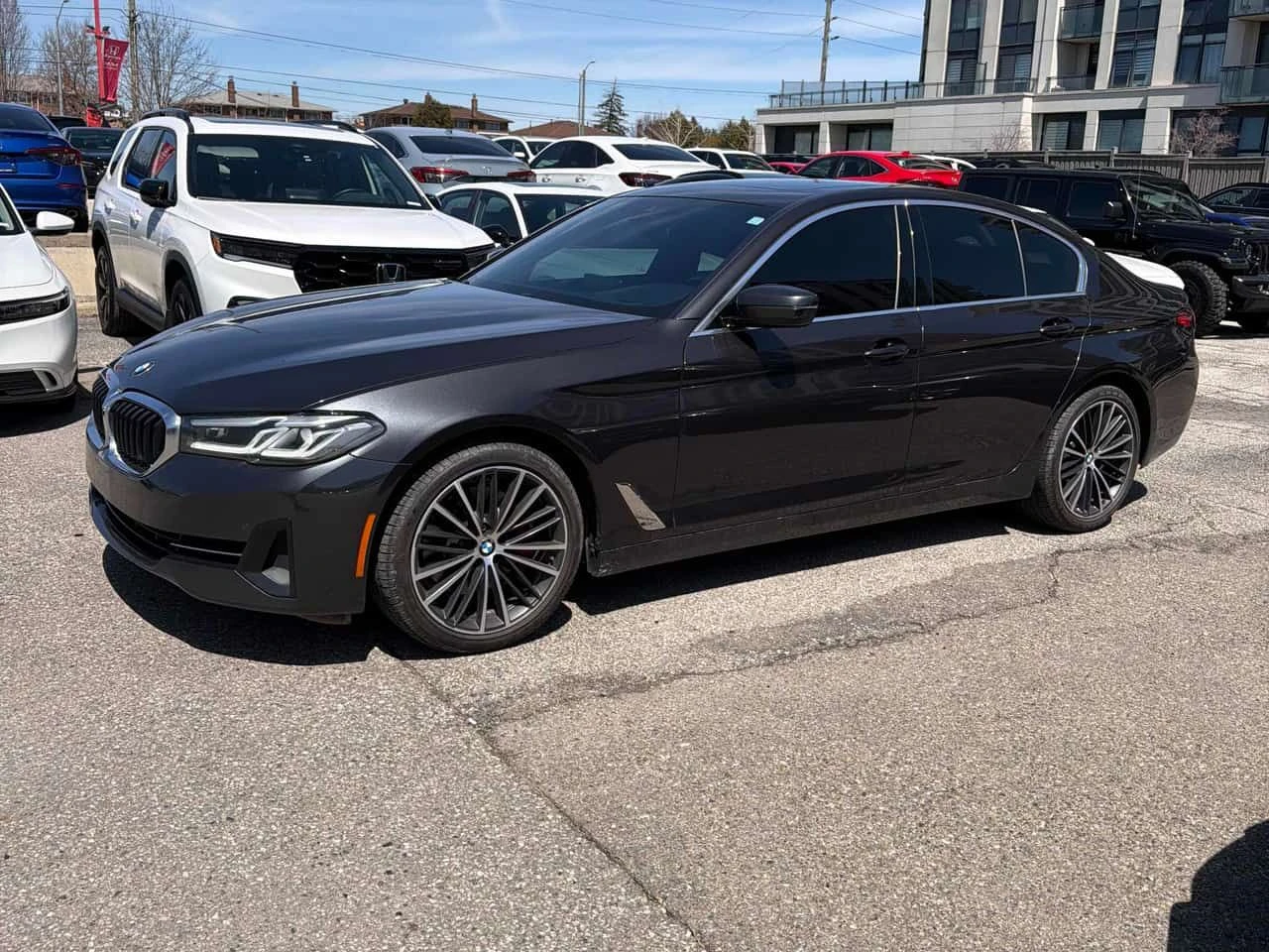 BMW 530 XDRIVE * ДИГИТАЛНО ТАБЛО* М САОН* HEAD UP* , снимка 3 - Автомобили и джипове - 54663059