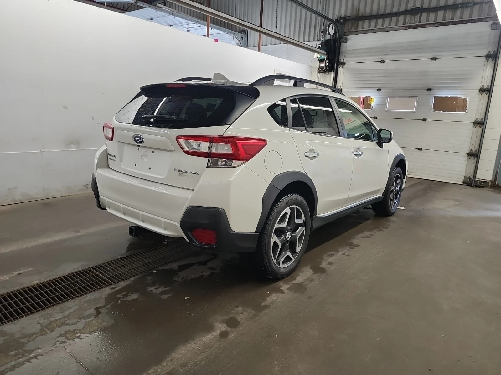 Subaru Crosstrek LIMITED, снимка 7 - Автомобили и джипове - 54997909